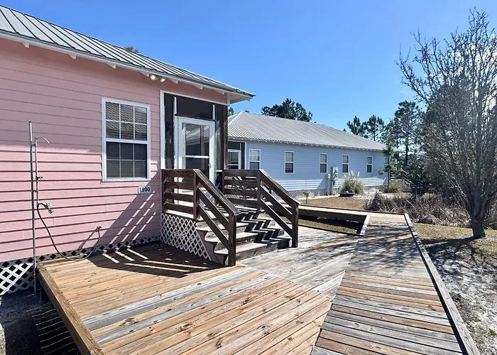 Holiday home Welcome To 3br/2ba Charming Coastal Gulf Shores