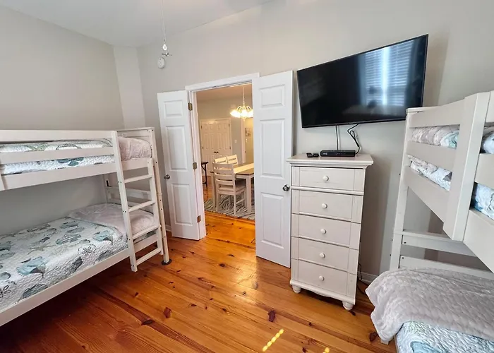 Holiday home Welcome To 3br/2ba Charming Coastal *